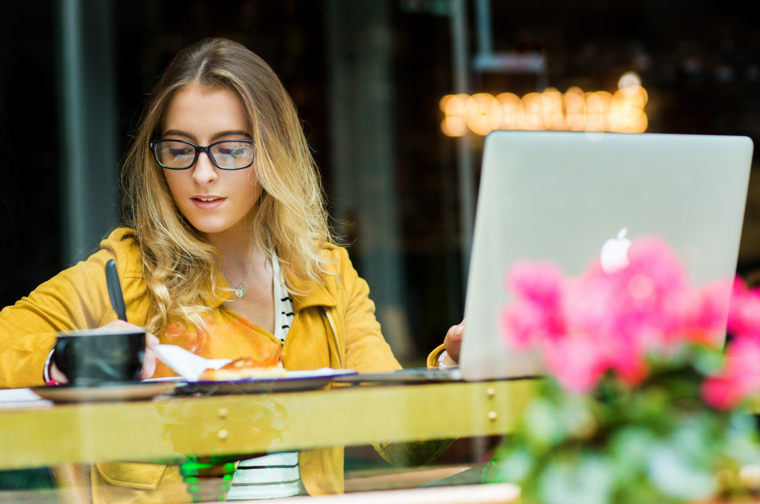 Lifestyle Portrait Photography of a Model in a Coffee Shop